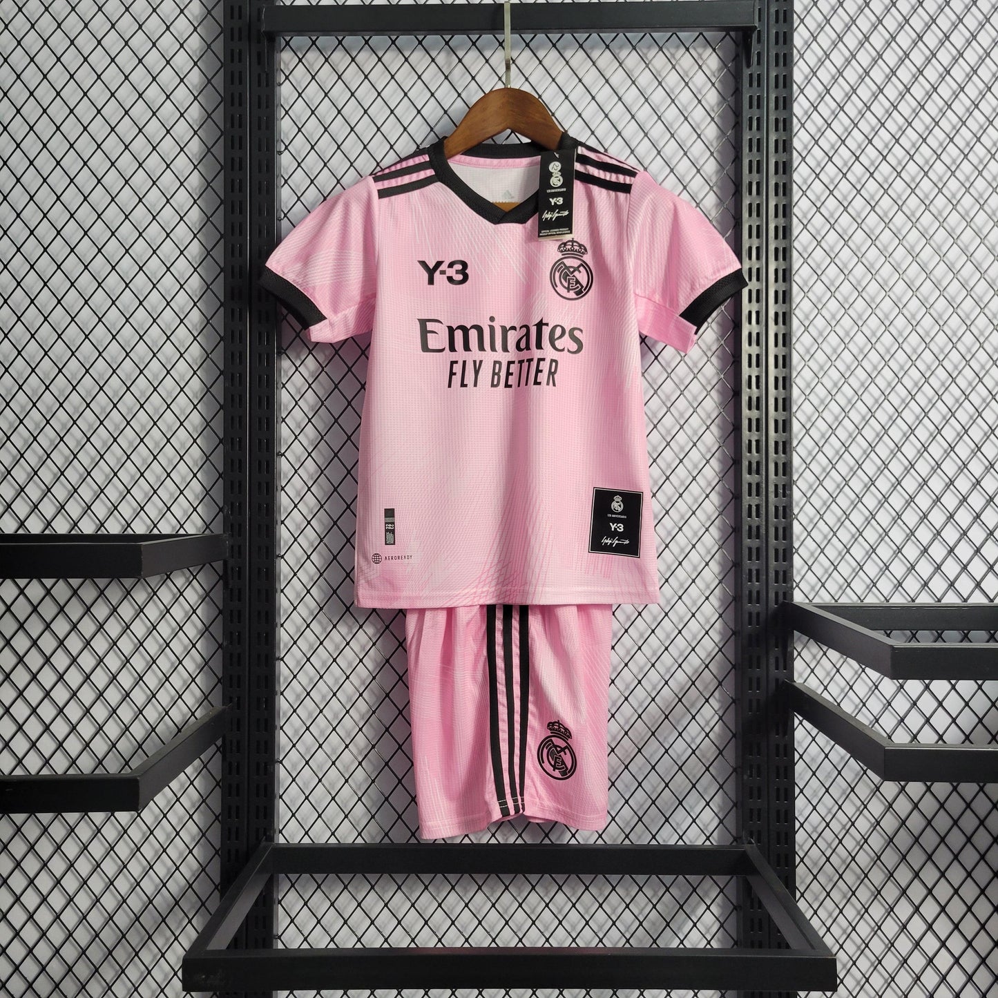 Kit Infantil Real Madrid Pink 22/23 - Boutique do Boleiro