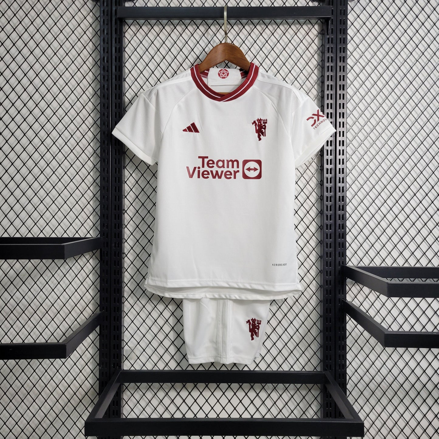 Kit Infantil Man United Reserva 23/24