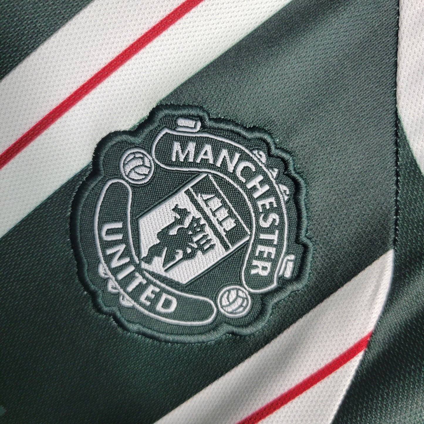 Kit Infantil Man United 2 23/24