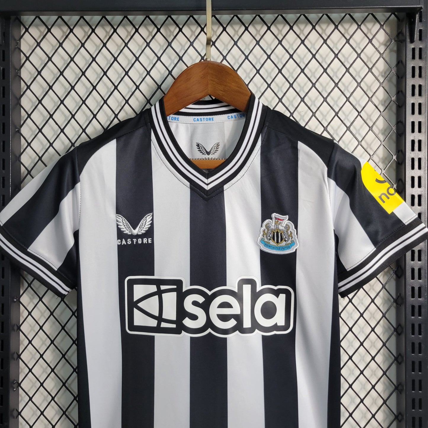 Kit Infantil Newcastle 23/24