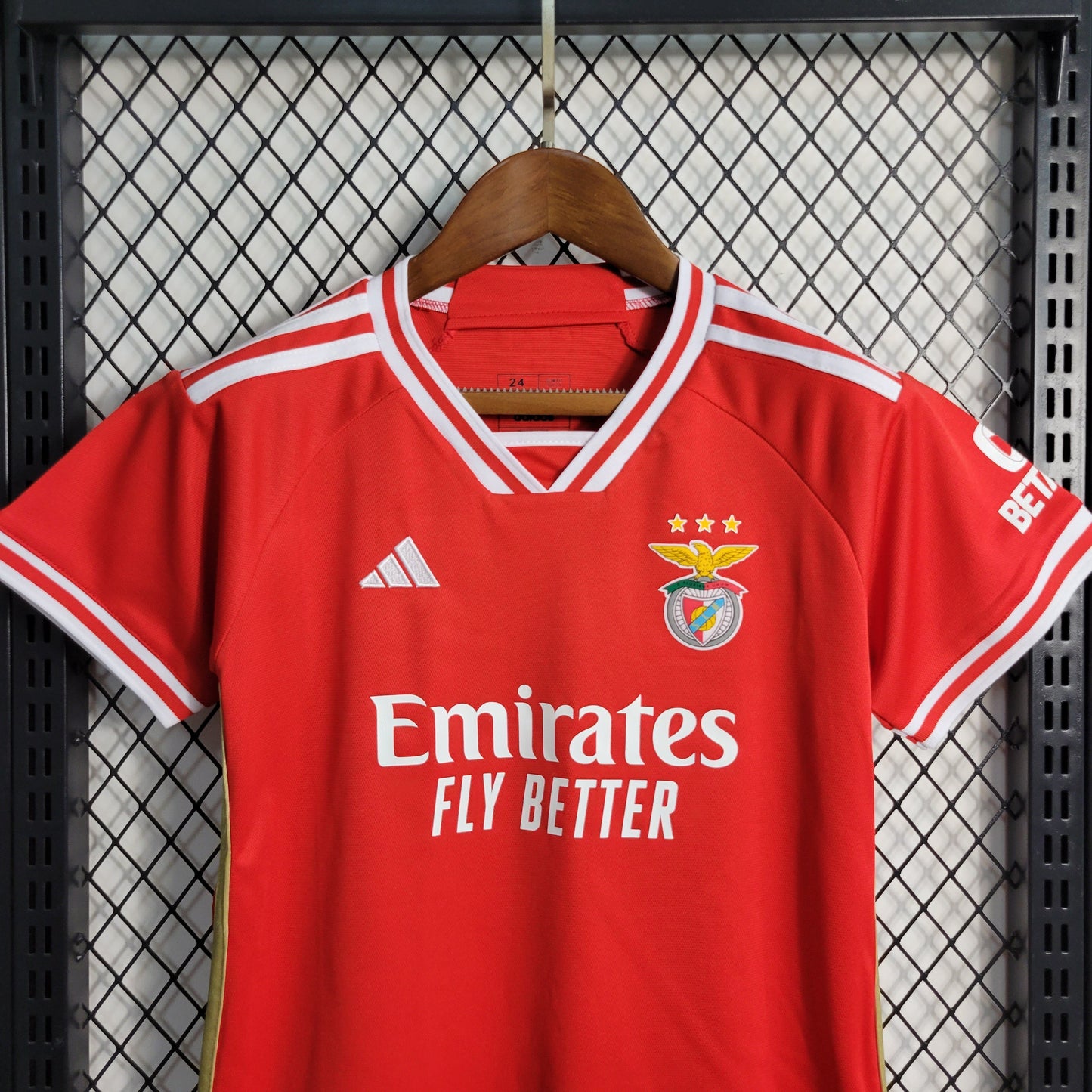 Kit Infantil Benfica Casa 23/24