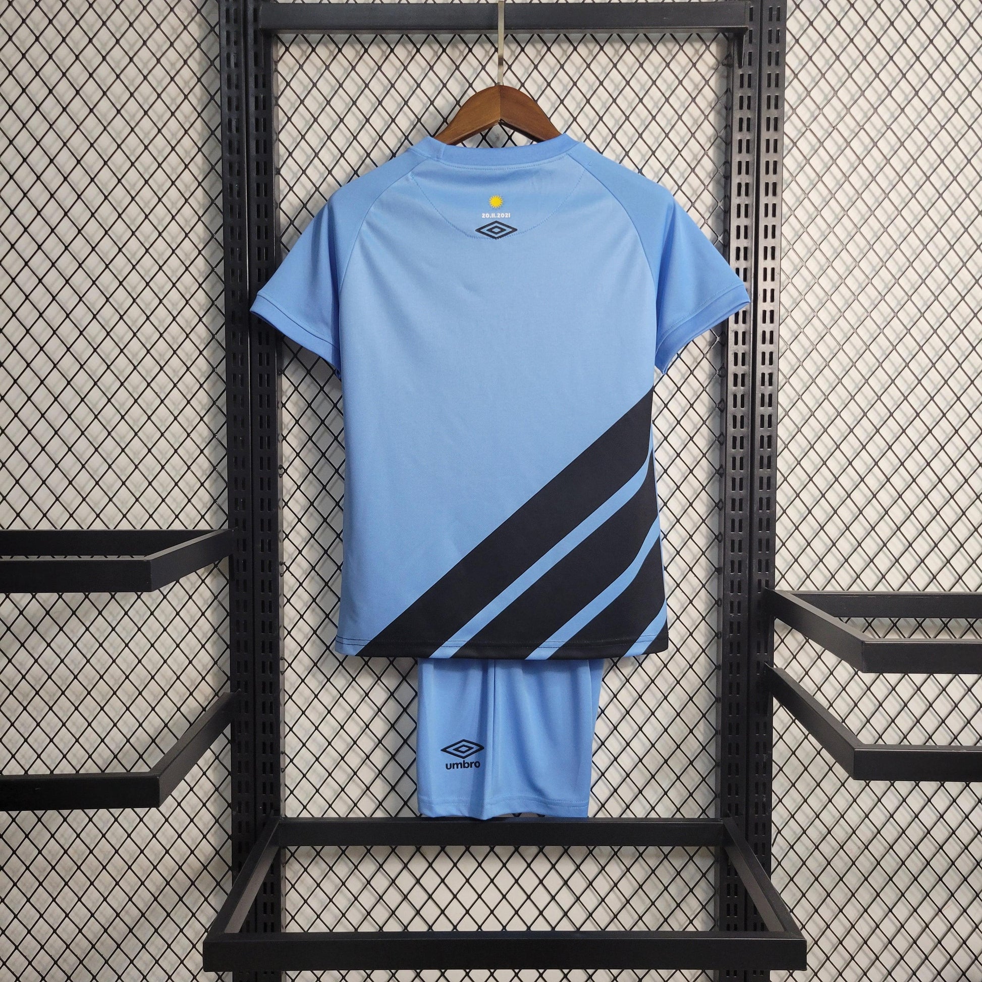 Kit Infantil Athletico Paranaense Terceira Camisa 23/24 - Boutique do Boleiro