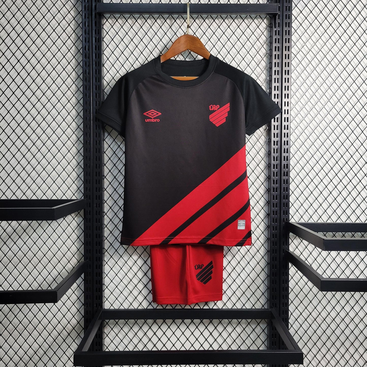 Kit Infantil Athletico Paranaense Reserva 23/24 - Boutique do Boleiro