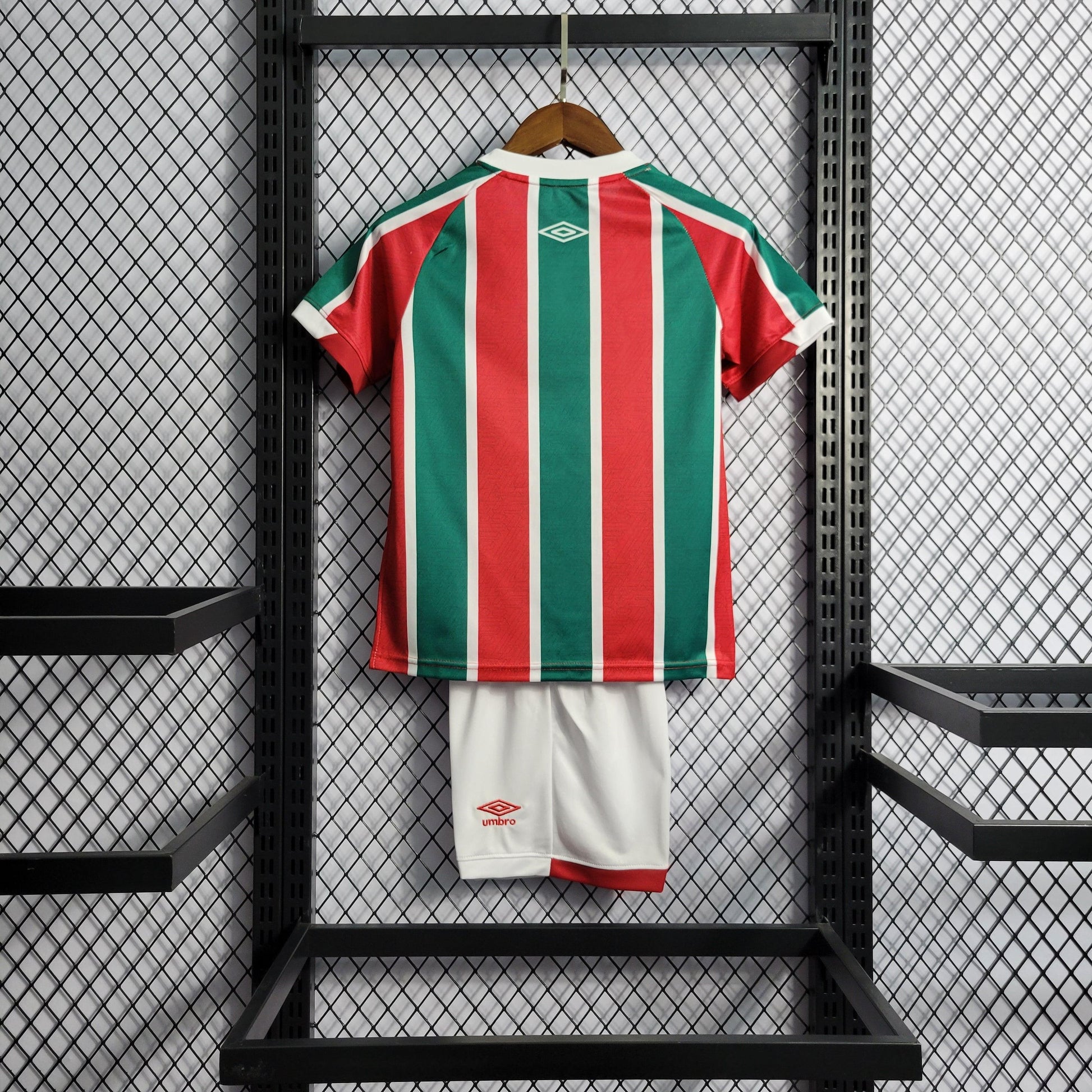 Kit Infantil Fluminense Titular 22/23 - Boutique do Boleiro